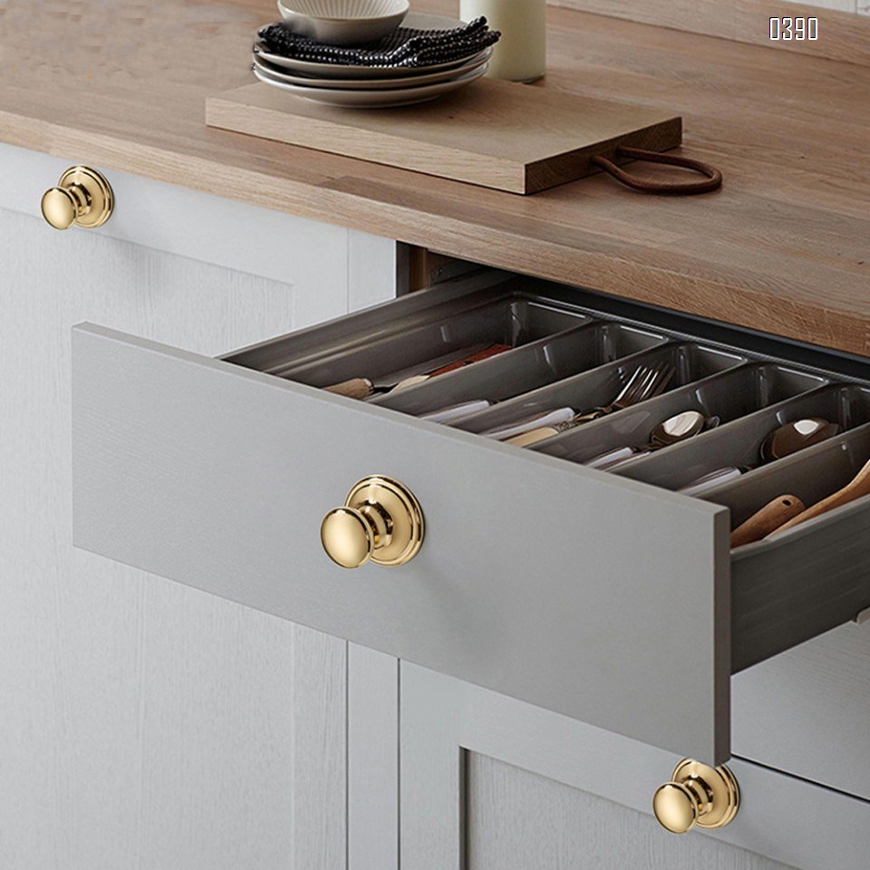Zinc Alloy Three Colors Kitchen Cabinet Knobs 1.5 Inch Round Drawer Handles