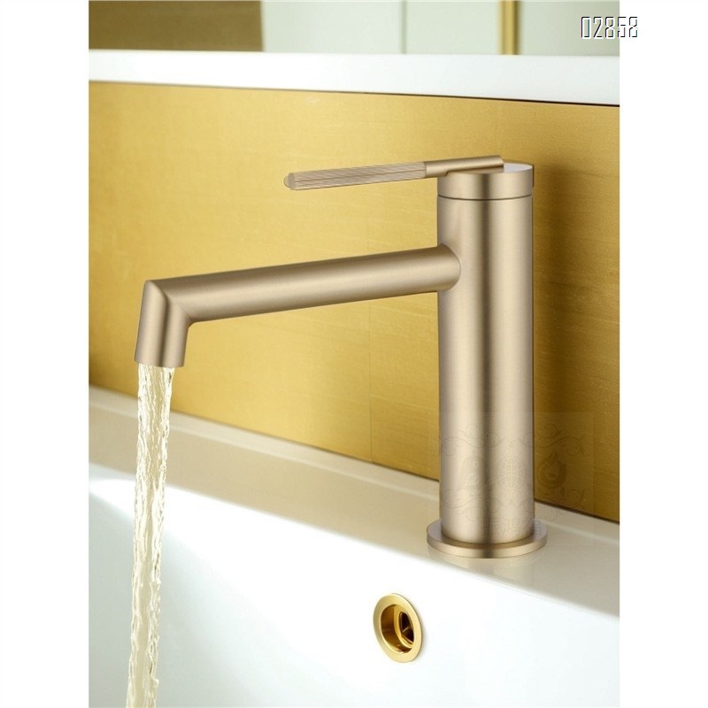 Italian vintage creative cold and hot water faucet all Brass single  hole art golden wash basin under the wash basin Tap