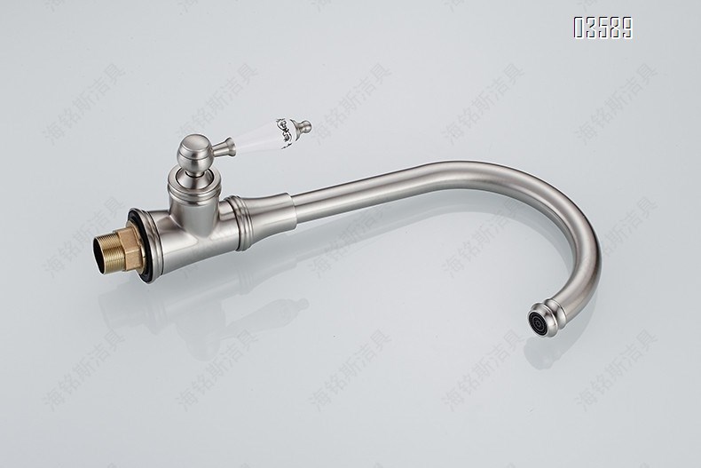 Modern Brass  Single-Hole Kitchen Sink Faucet  360° Rotatable  Single Handle Basin Faucet for Kitchen RV Bathroom