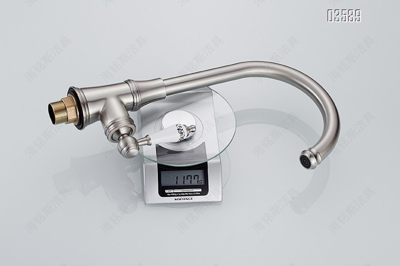 Modern Brass  Single-Hole Kitchen Sink Faucet  360° Rotatable  Single Handle Basin Faucet for Kitchen RV Bathroom