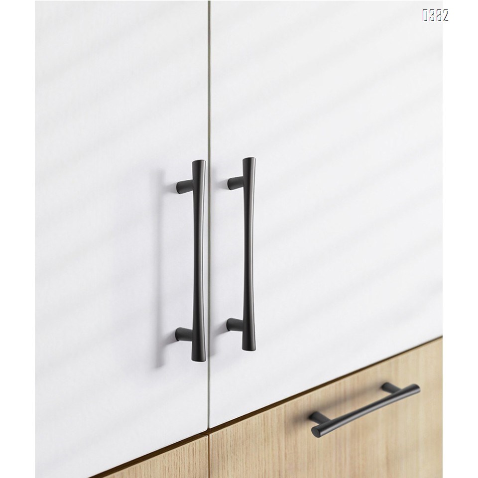 Plated Brushed Cabinet Pulls Matte Black Zinc Alloy Kitchen Cupboard Handles Cabinet Handles 192 mm Hole Center