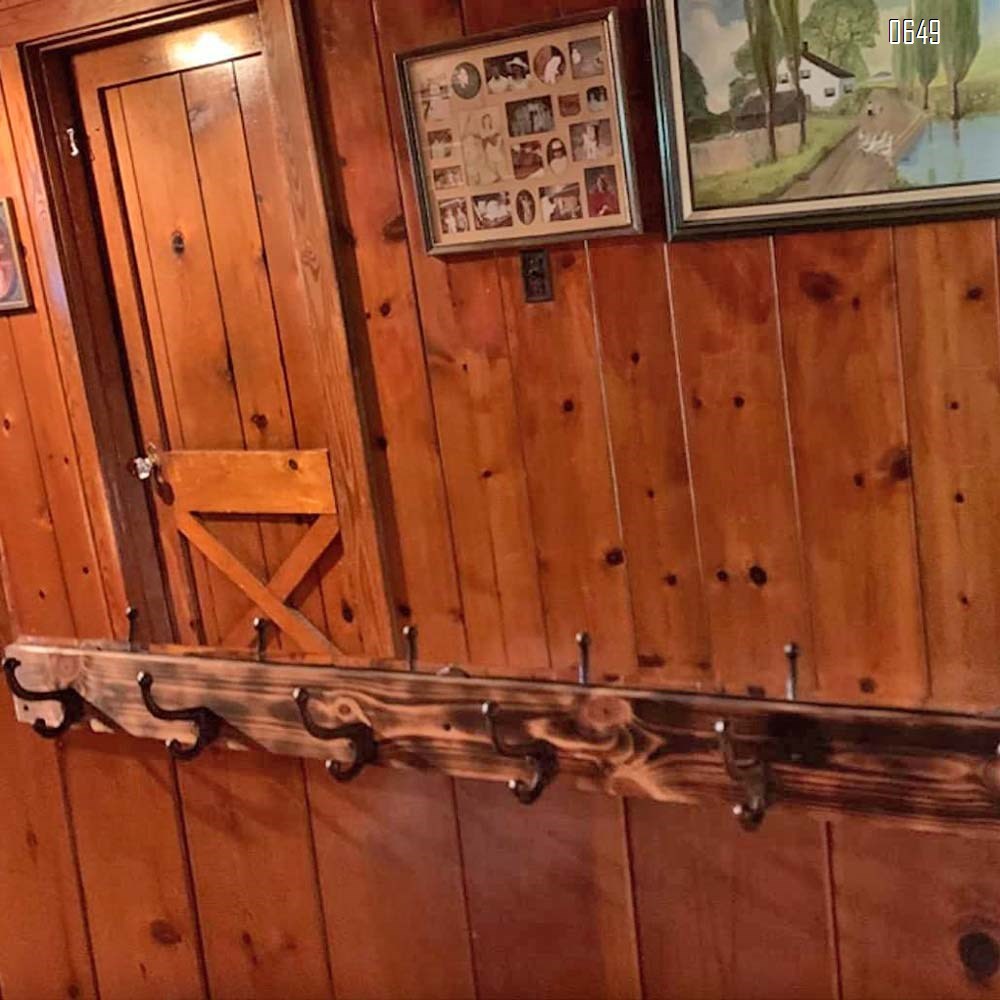 Cast iron heavy coat hook, rusty oversized heavy coat hook, used for hanging coat double hook, wall-mounted, with screws and anchors, used for towels, keys, bags, hats, scarves, cups