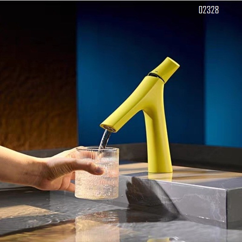 Gold Brass Splash-Proof Faucet for Bathroom Washbasin Brass Hot and Cold Basin Faucet for Home Use