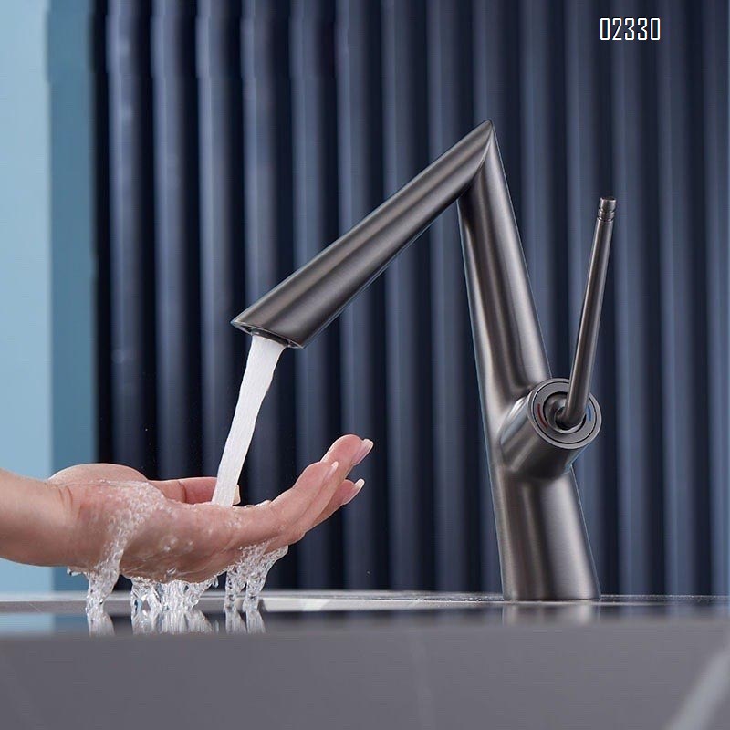 Gun Grey Brass Hot and Cold Bathroom Basin Faucet for Home Use Minimalist Wash basin Faucet Tap