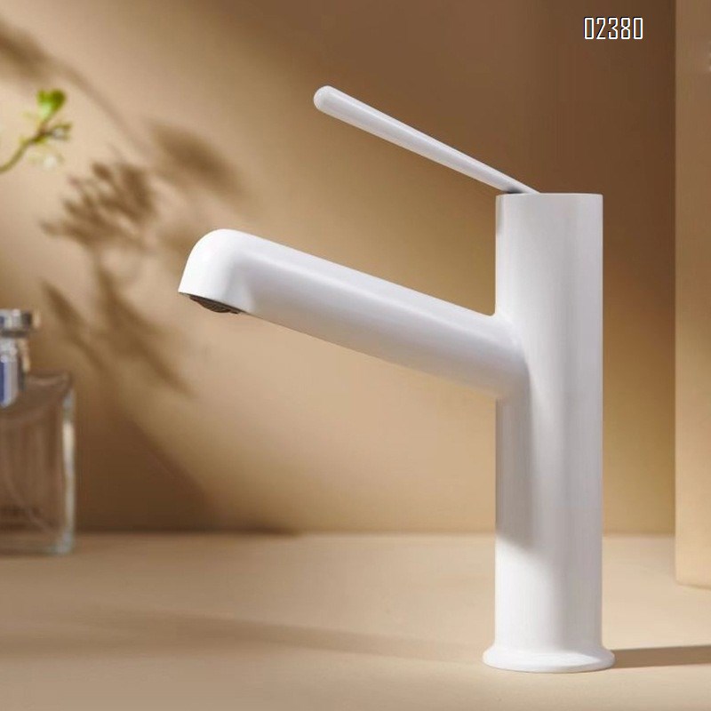 Brass Hot and Cold Basin Faucet for Home Use Bathroom Faucet Splash-Proof Countertop Bathroom Washbasin Faucet