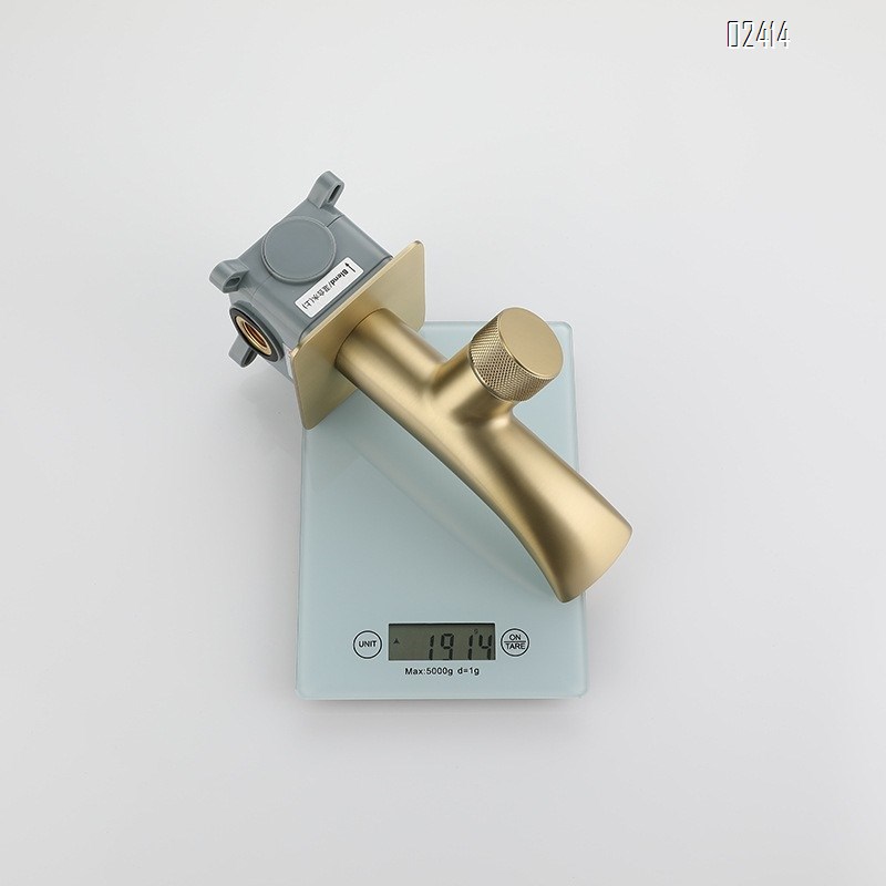 Wall Mounted Brass Basin Faucet Hot and Cold Integrated Concealed Embedded Waterfall Outlet Wall-Mounted Faucet