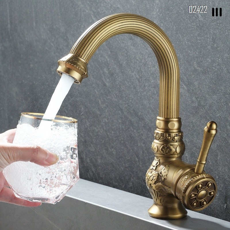 Antique Carved Brass Basin Faucet Bathroom Vanity Balcony Elevated Basin Hot and Cold Rotating Faucet