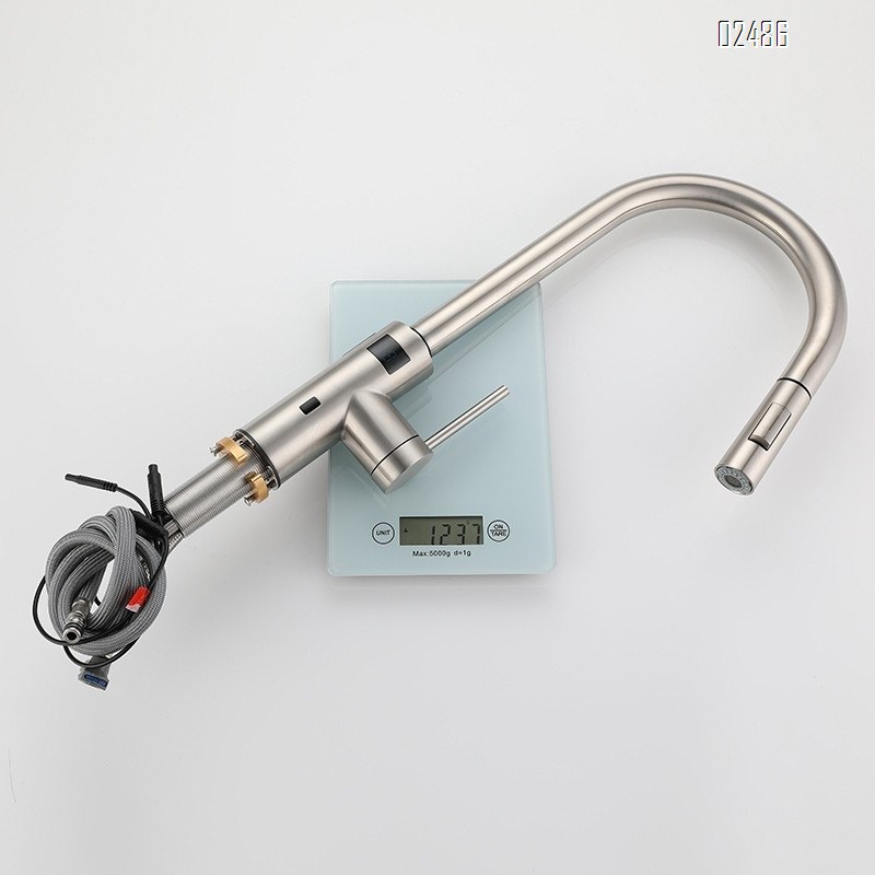 Stainless steel intelligent voice control temperature digital display infrared induction kitchen sink cold and hot vegetable basin pull-out faucet