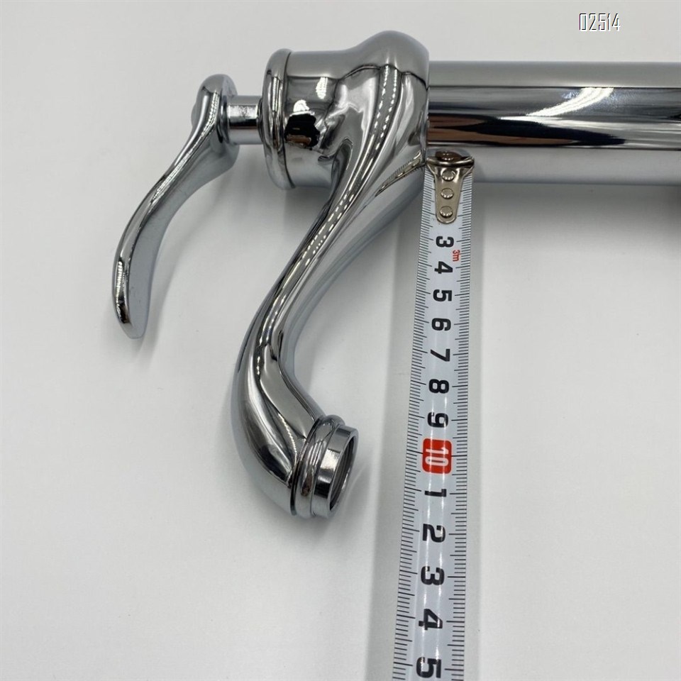 Brass material Bathroom Faucet Tap cold and hot water Chrome Antique Basin Faucet