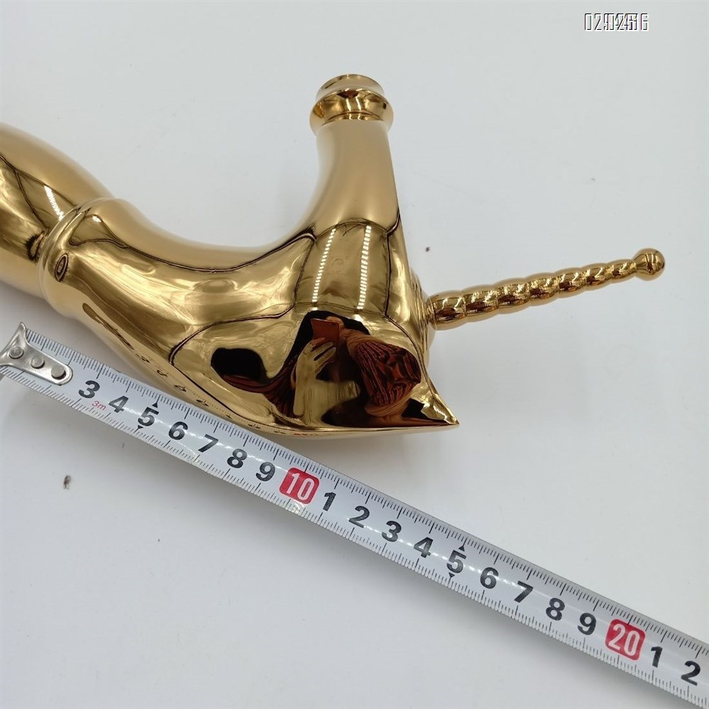 Brass Material cold and hot water Rose gold Chrome Brass  Titanium gold double-section horse-head cold and hot water antique basin fauceteramic antique basin faucet