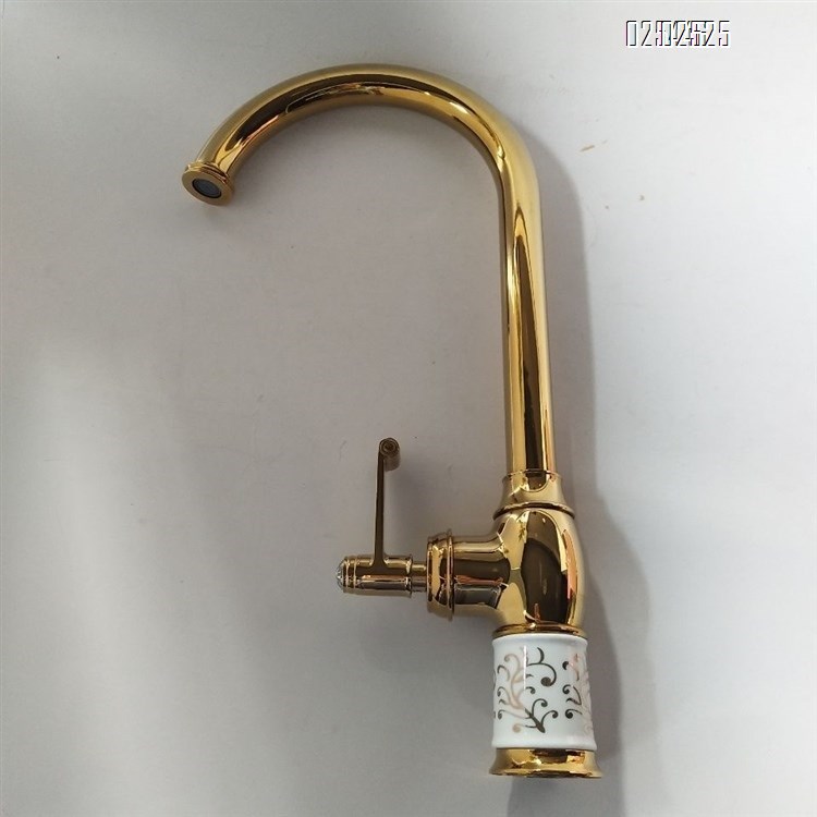 BrassMaterial  Single hole Cold and hot titanium base ceramic plate kitchen faucet