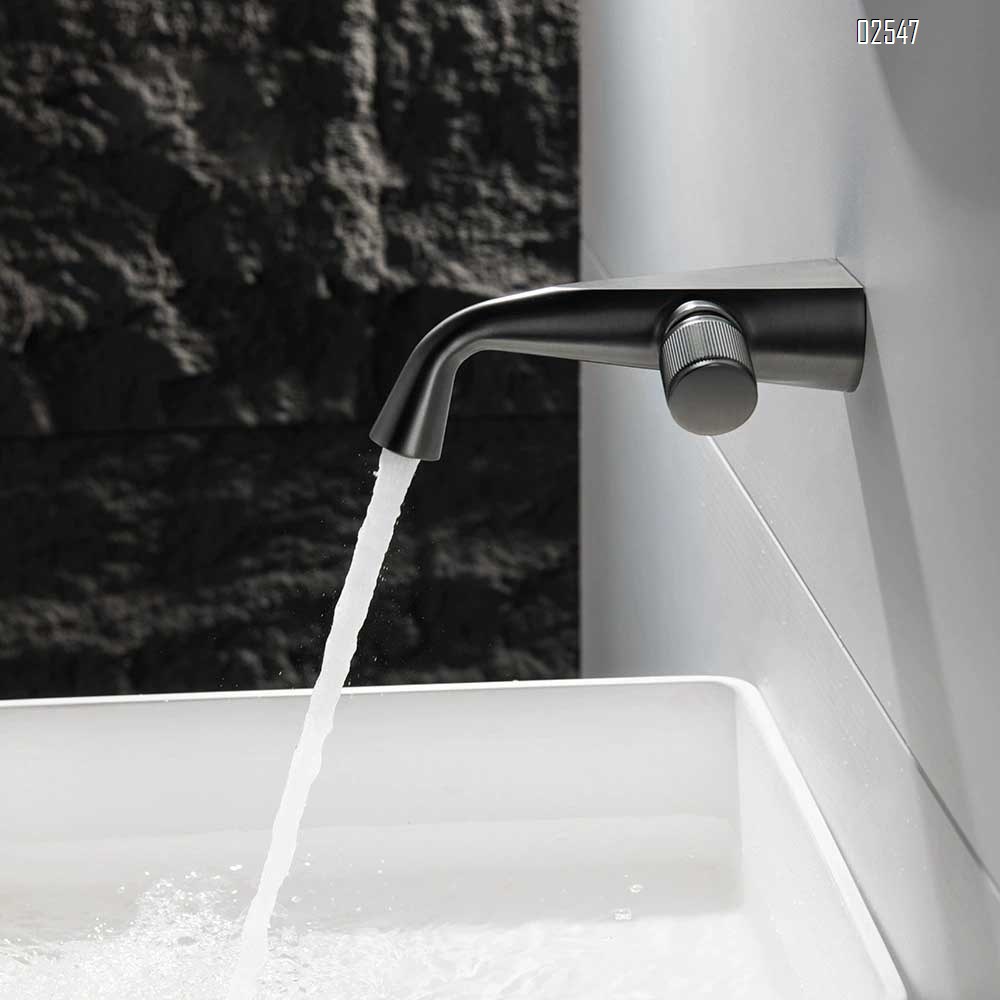 Wall-mounted faucet with ceramic disc valve core hidden installation temperature-controlled mixing valve basin faucet