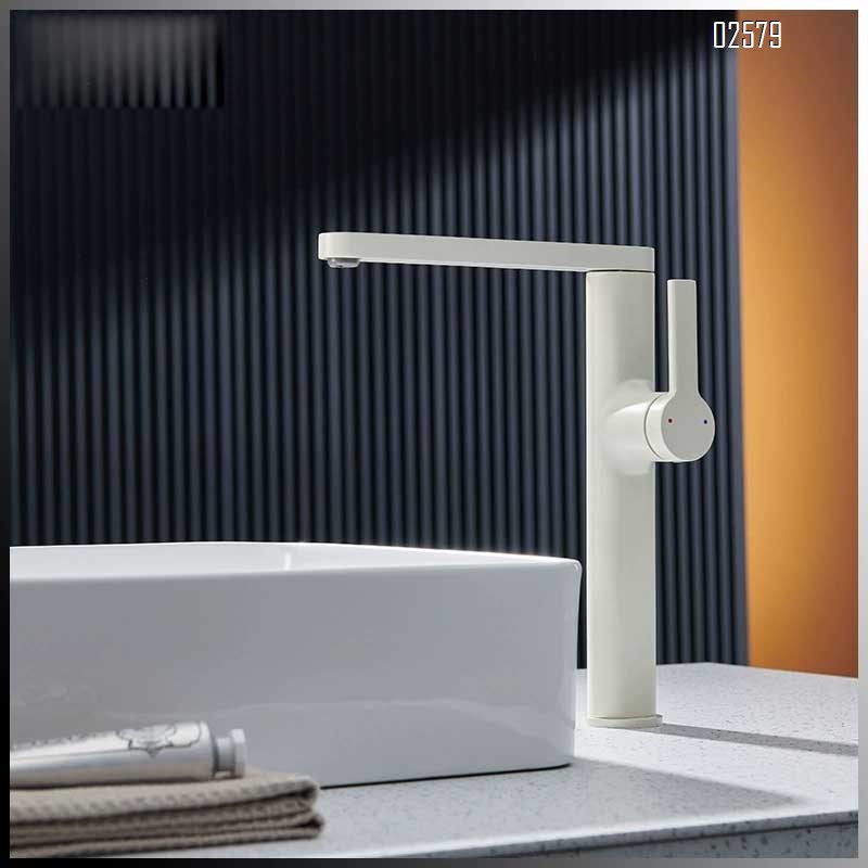 New simple multi-functional 360° rotating Brass basin single handle cold and hot water faucet