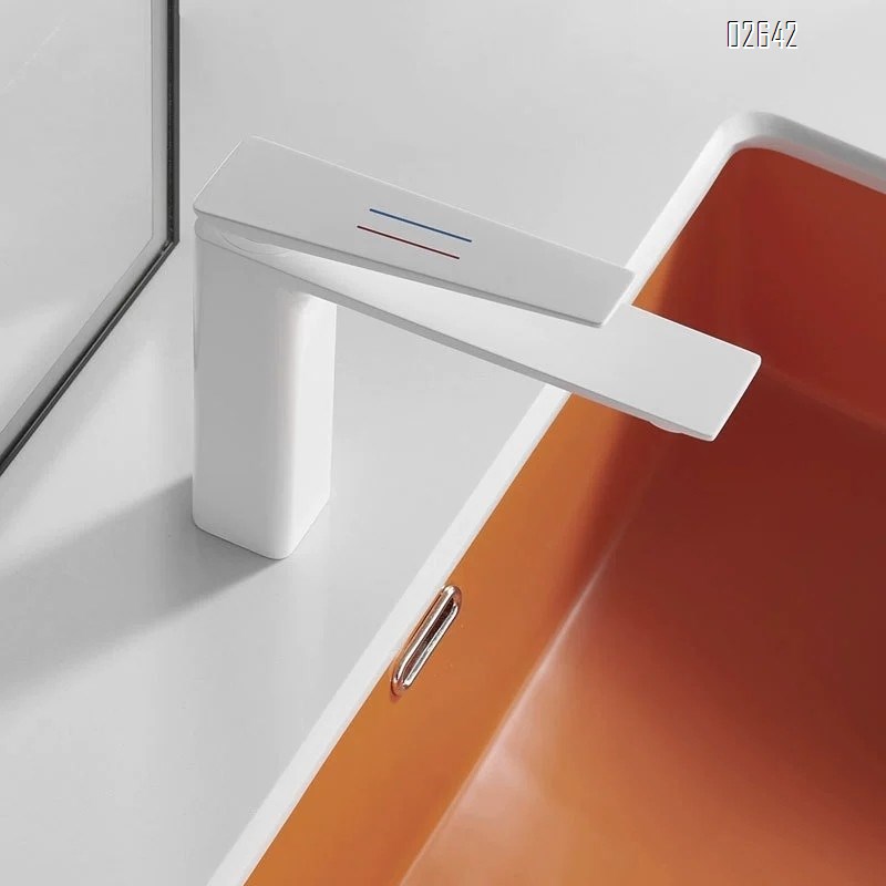 Gun gray wash basin faucet cold and hot bathroom shower basin wash basin anti-splash pressure faucet