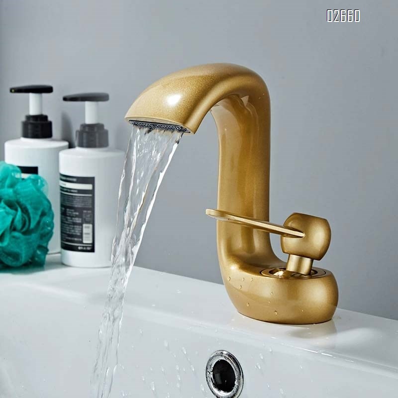 Single-hole creative waterfall-style lucky cat faucet cold and hot bathroom wash basin bathroom cabinet basin faucet splash-proof