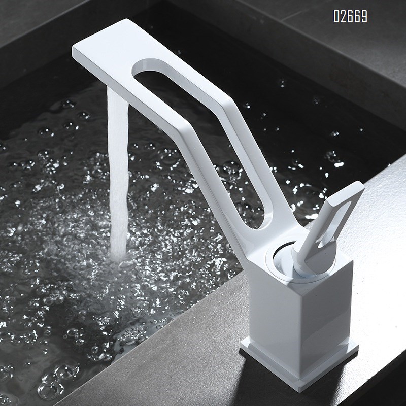 Bathroom luxury creative basin cold and hot water faucet art under-sink basin all Brass home anti-splash hollow single hole