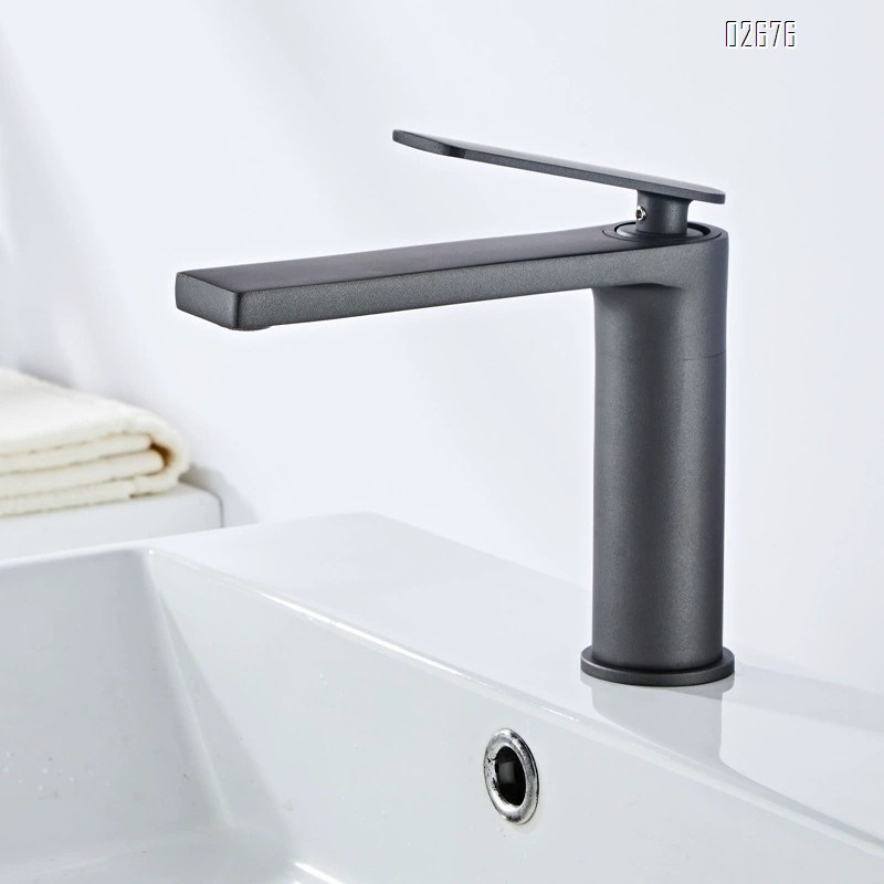 Bathroom faucet wash basin faucet cold and hot water faucet brass faucet for bathroom wash basin