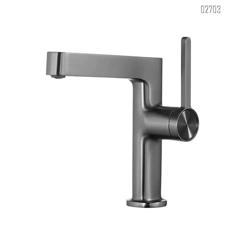 Brass faucet for wash basin Single hole bathroom faucet for home use High cold and hot basin faucet