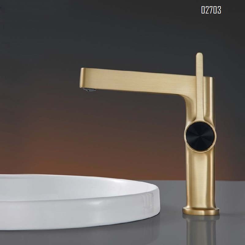 Brass faucet for wash basin Single hole bathroom faucet for home use High cold and hot basin faucet