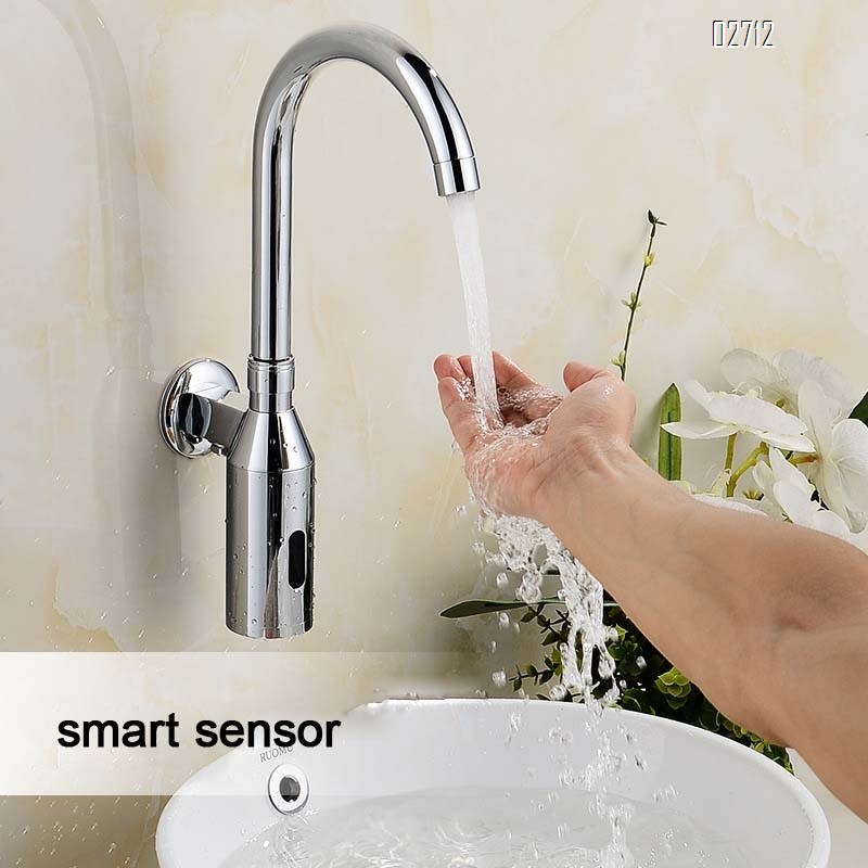Full Brass wall-mounted induction faucet single cold kitchen sink laundry pool balcony rotary faucet for home use