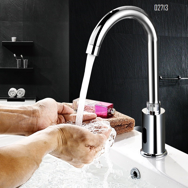 Automatic intelligent induction faucet all Brass cold and hot infrared control rotary home basin hand wash device