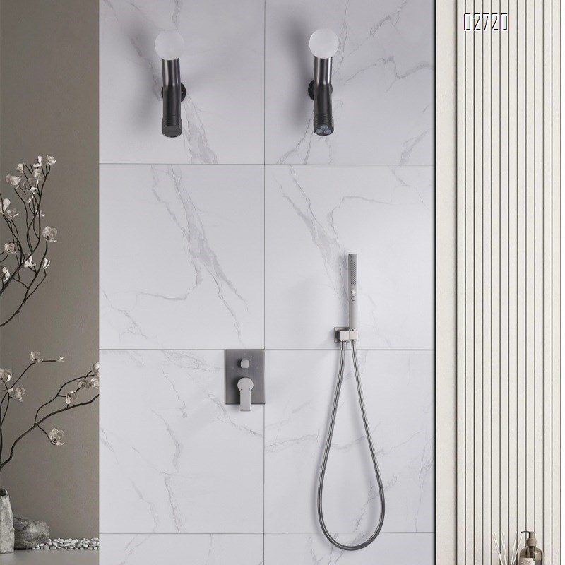 New hidden wall-mounted shower head set embedded in the wall concealed wall-mounted shower head