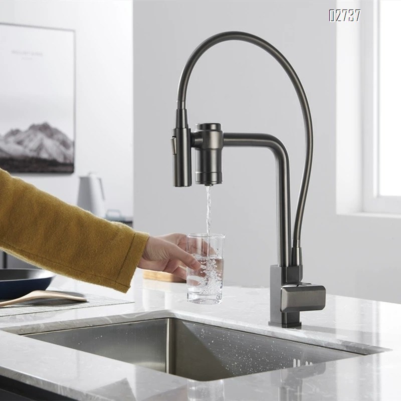 All-Brass three-in-one kitchen pull-down faucet water filter multi-directional rotating magnetic suction cold and hot water faucet