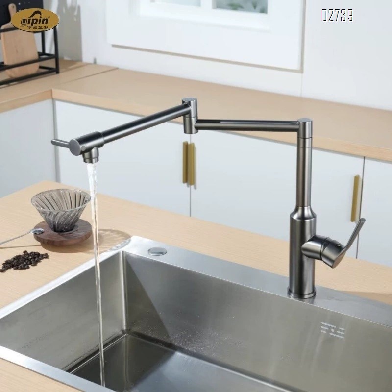 Double-switch all-Brass kitchen faucet with cold and hot water extendable and rotatable sink faucet for washing vegetables