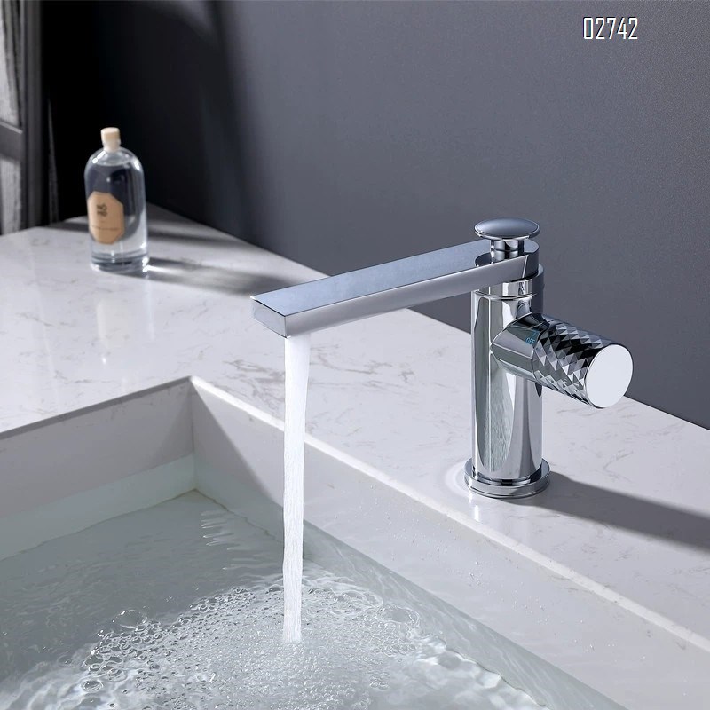 all Brass Bathroom black single-hole faucet for washbasin cold and hot water tap for wash basin on the counter