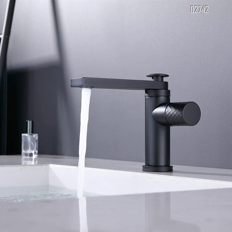 all Brass Bathroom black single-hole faucet for washbasin cold and hot water tap for wash basin on the counter