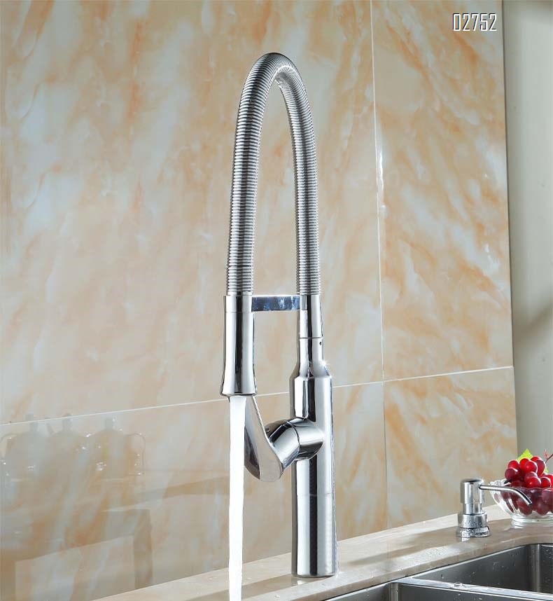 all brass pull-down cold and hot water Kitchen faucet sprayer for sink and washing dishes at home