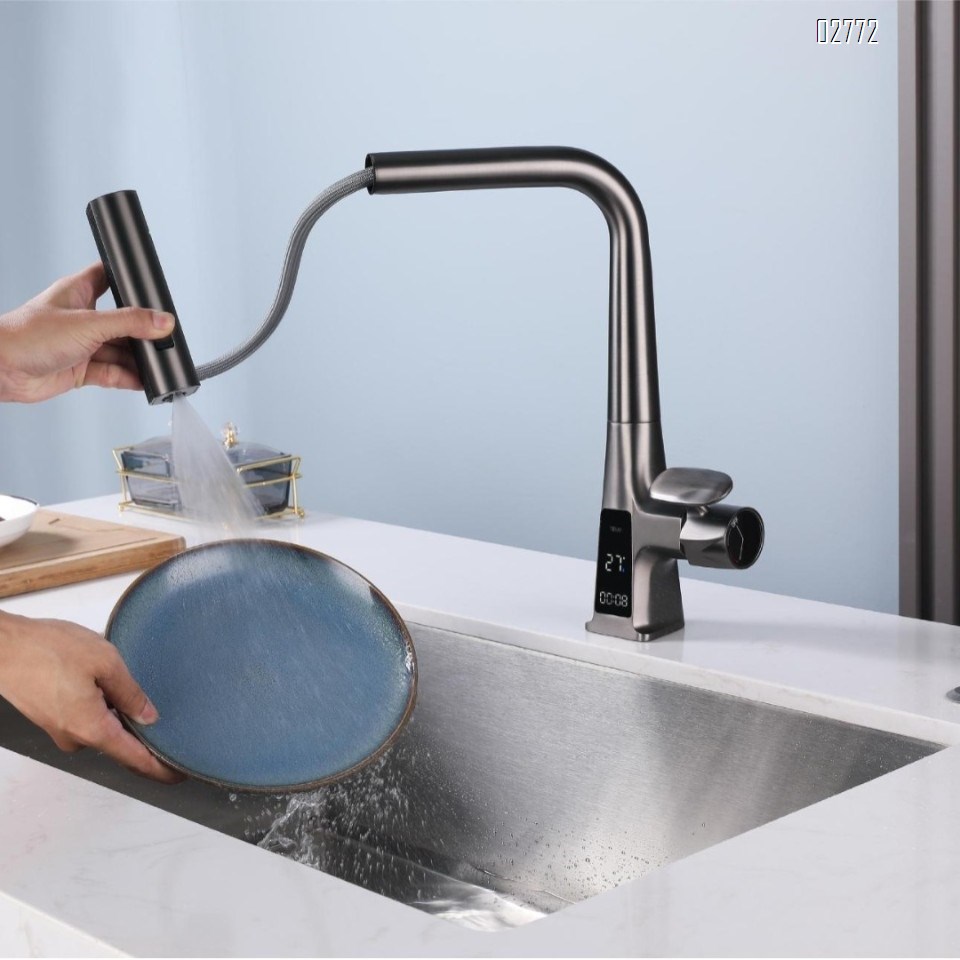 Digital display rain shower kitchen pull-out faucet gun grey cold and hot water mixed kitchen faucet