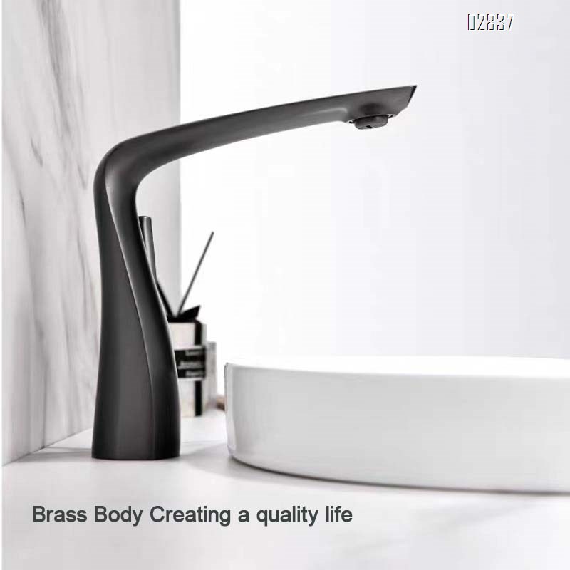 Brass art wash basin faucet cold and hot wash hand basin faucet bathroom toilet single hole wash faucet