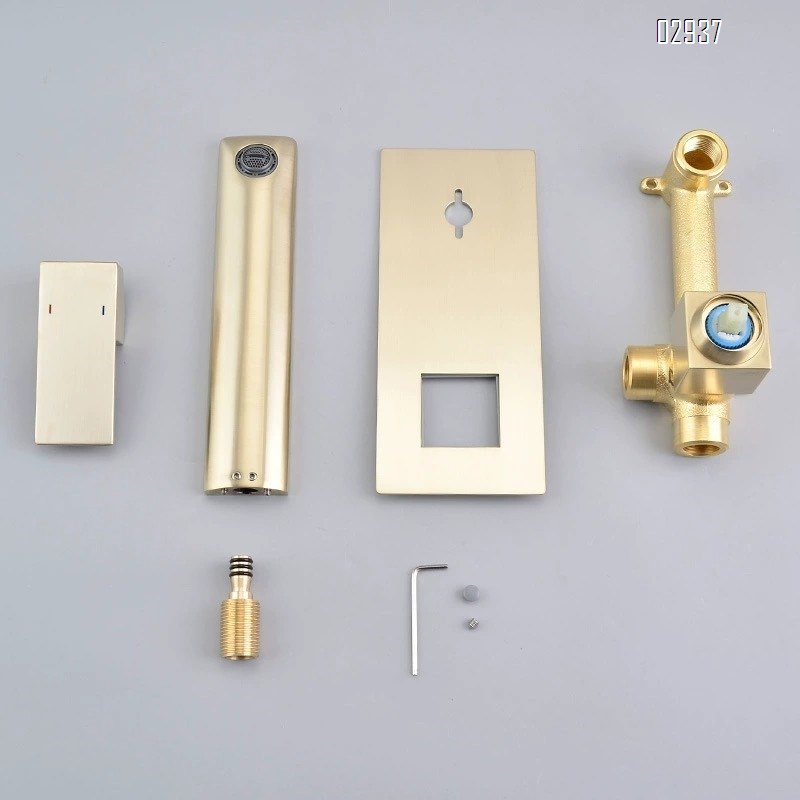 Luxury gold faucet wall-mounted wash basin faucet cold and hot water built-in wash basin faucet