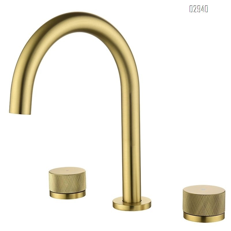 Three-hole set of all-Brass European style basin faucets separate cold and hot water faucets for bathroom vanity wash basin