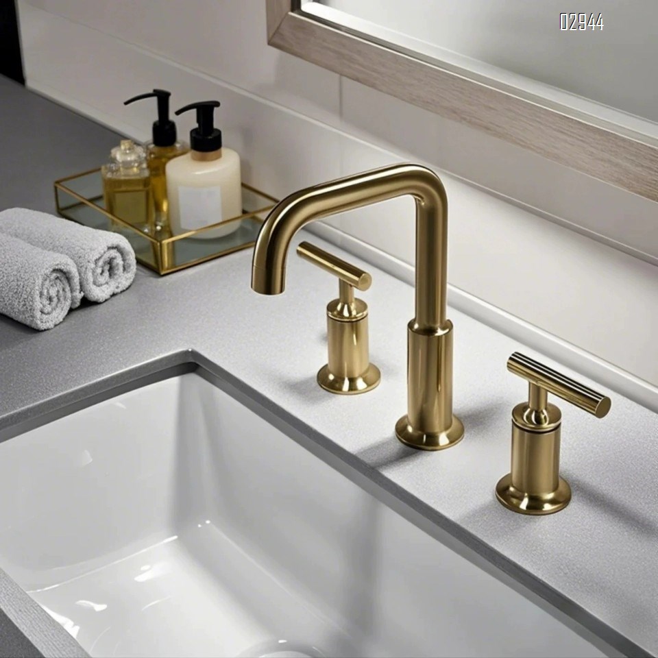 European Brass three-hole basin split-type double-handle cold and hot bathroom cabinet wash basin faucet