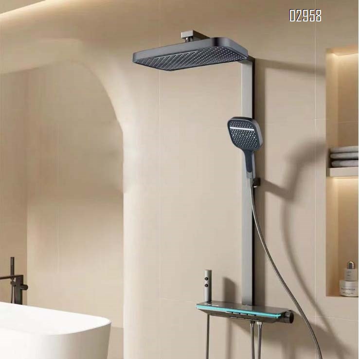 themostatic Constant temperature shower head set with gun gray smart digital display pressure atmosphere light white full copper shower head