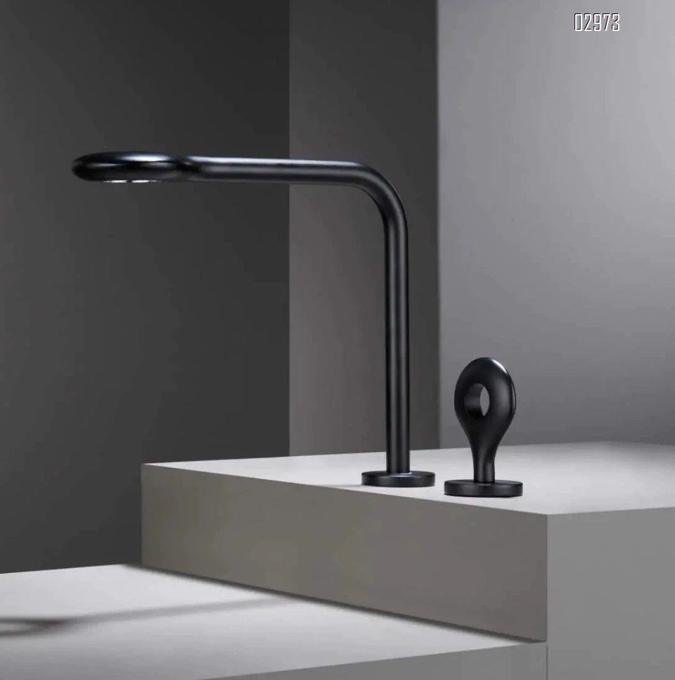 European full Brass three-hole basin faucet separate wash basin spray gun gray brushed gold double-hole