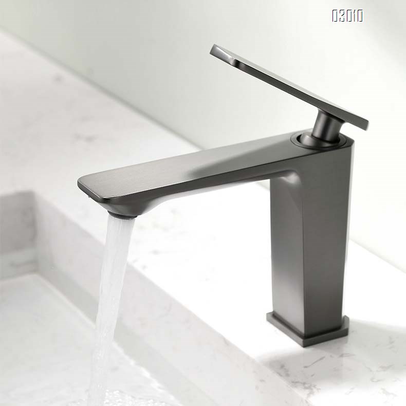 Hotel cold and hot bathroom simple home all Brass wash basin faucet bathroom wash basin under-counter basin mixing faucet