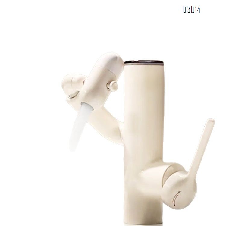 Oxygenated Bubble Water Spray Brass Faucet Cactus Multi-functional Wash Basin Fortune Cat Faucet Hot and Cold Dopamine