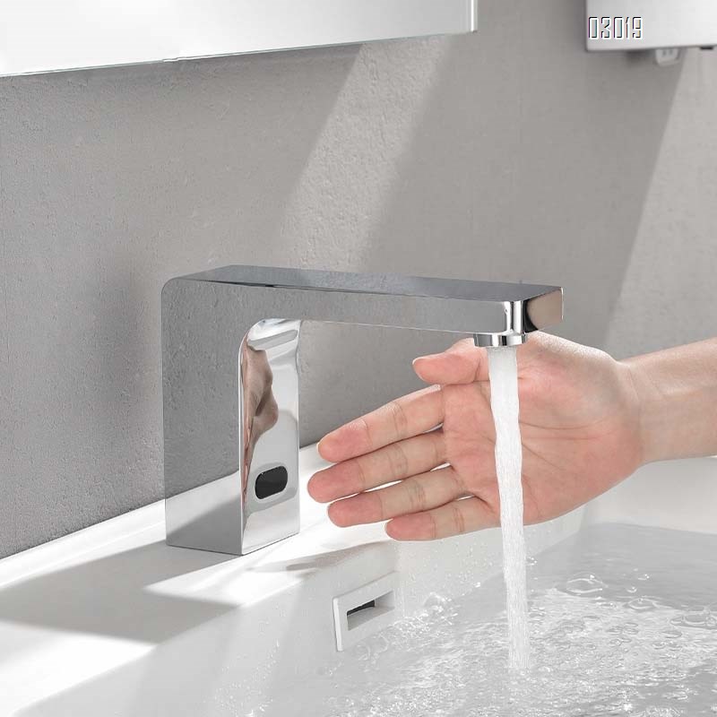 Touchless Brass faucet infrared smart sensor faucet hotel public bathroom Brass basin sensor water faucet
