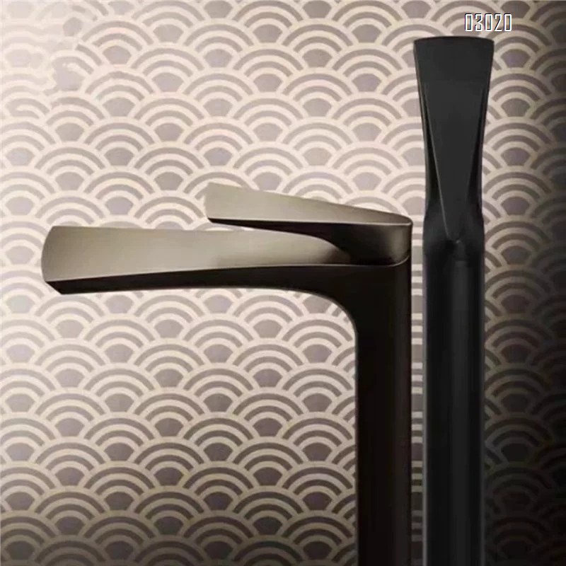 Creative Design Gold Classical Antique Basin Faucet Cold and Hot Water Single Handle Brass Washing Bathroom Sink Faucets