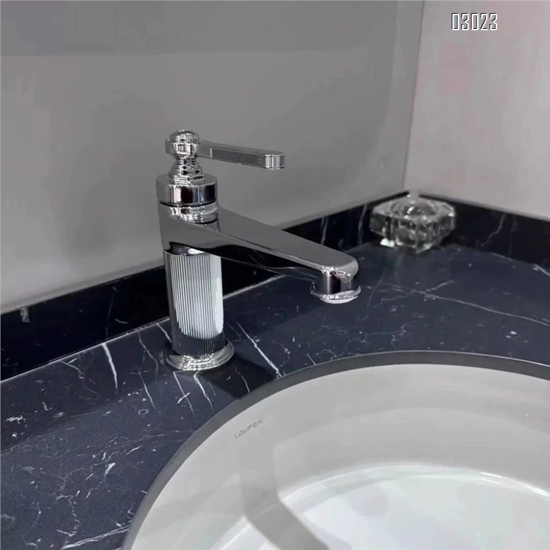 Classical vintage high-platform washbasin  all-Brass cold and hot home washbasin  complete set of cold and hot water faucets for washin