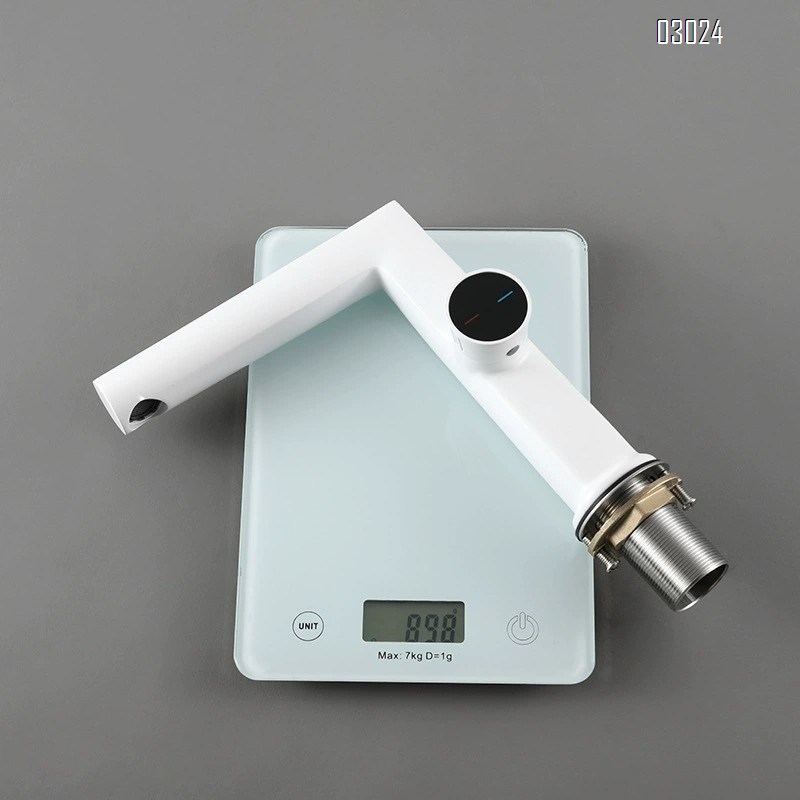 Luxury Brass faucet for wash basin bathroom sink Cold and Hot water knob faucet for wash basin Chrome Finished