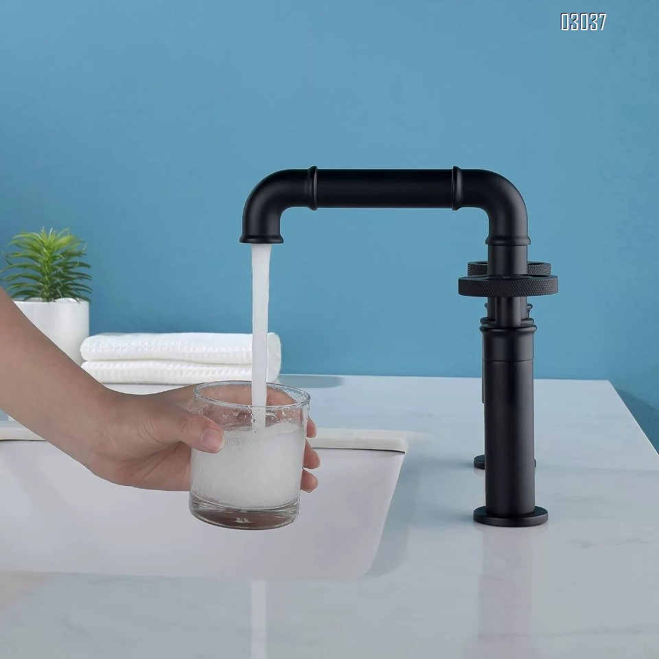 Retro industrial style Three hole Separate bathroom brass basin faucet creative cold and hot all Brass black and gold faucet