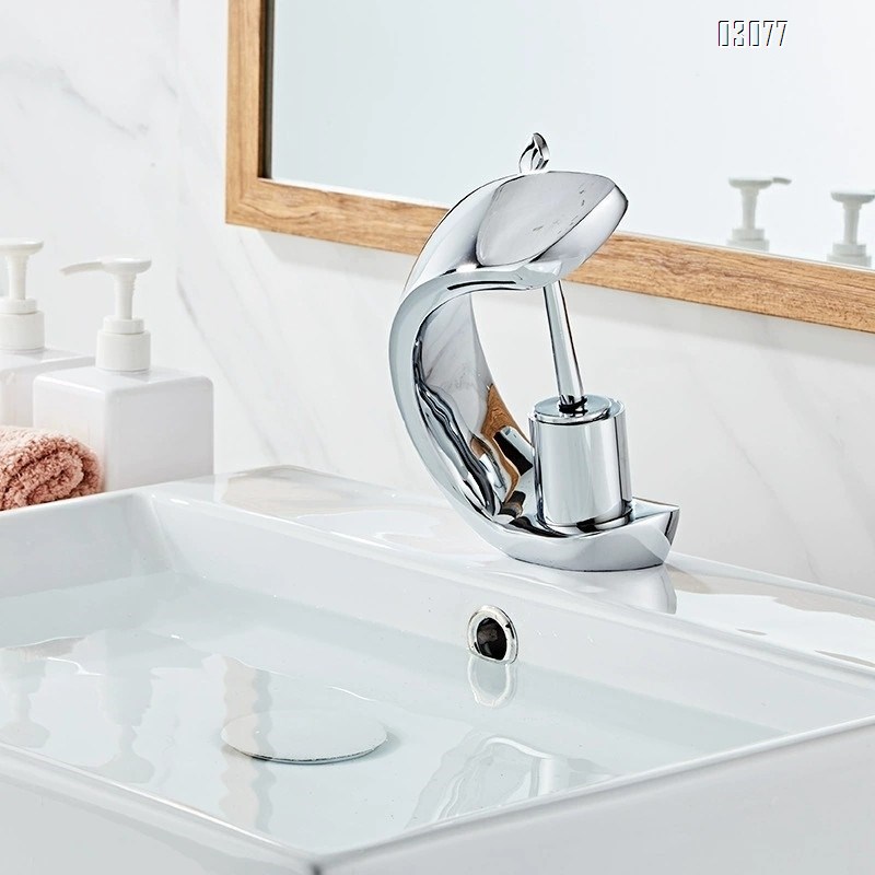 Luxury European style electroplated bathroom sink faucet brass electroplated wash basin cold and hot water Chrome faucet