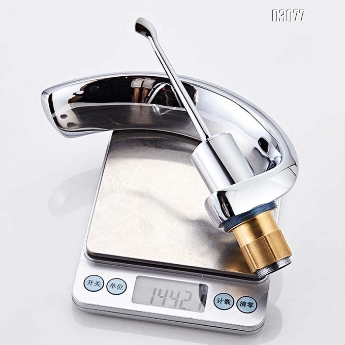 Luxury European style electroplated bathroom sink faucet brass electroplated wash basin cold and hot water Chrome faucet