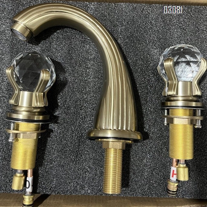 Chrome-plated black rose gold brushed gold basin with cold and hot double handle dragon claw crystal ball separate three-hole faucet