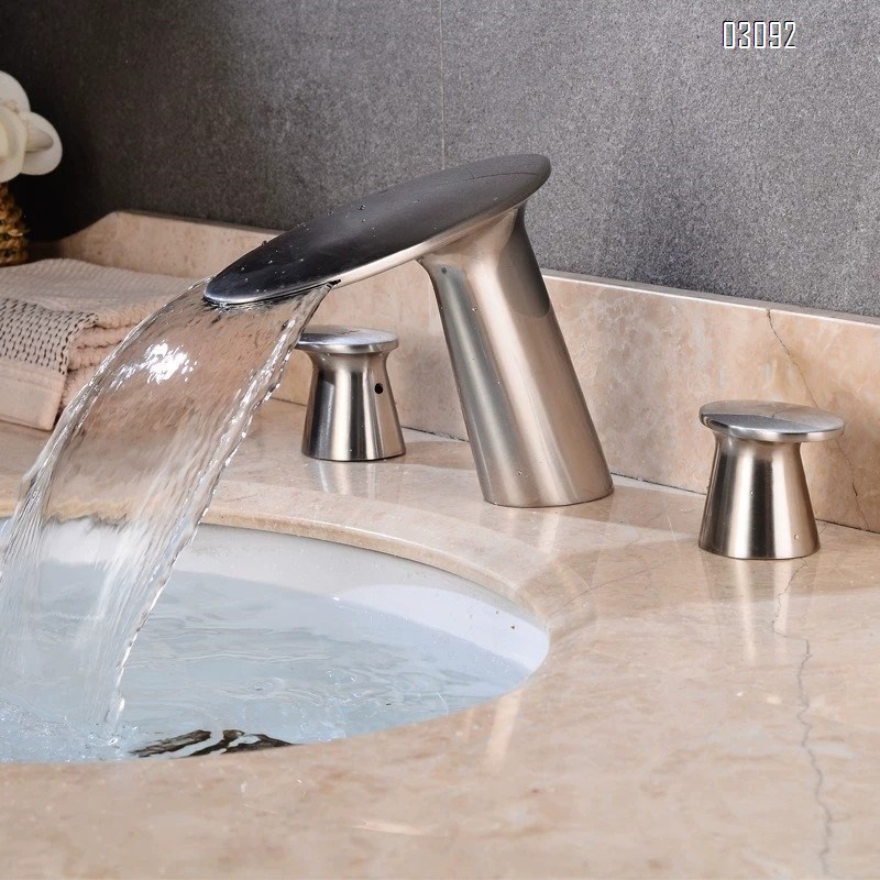 Brass Three-Hole separate basin faucet with 8.3 cm holes in the waterfall style Cold and Hot water bathroom sink Faucets