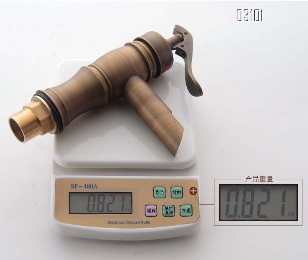 all Brass Luxury Single-hole antique European bathroom sink basin  faucet for cold and hot water in the washroom